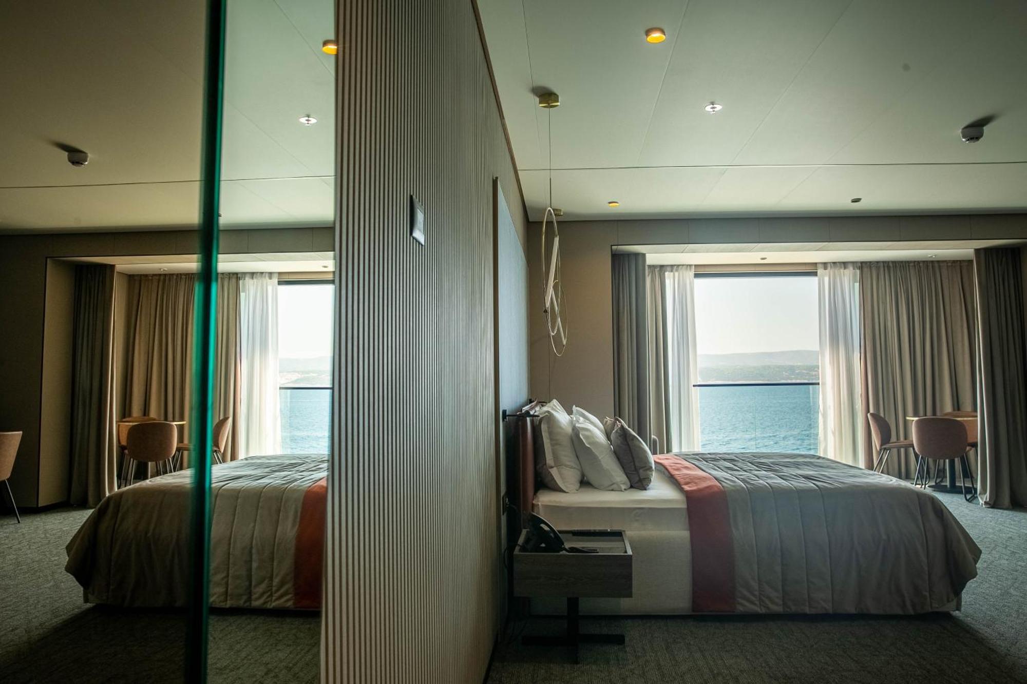 Hotel Medistone Омиш Экстерьер фото